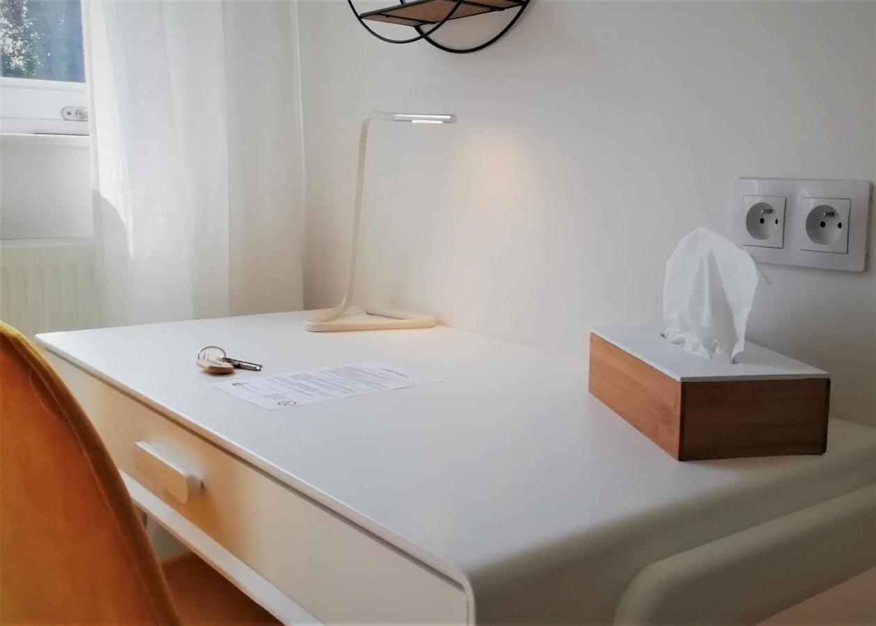 ลา เบล มงซวส Bed & Breakfast Mons-en-Baroeul ภายนอก รูปภาพ