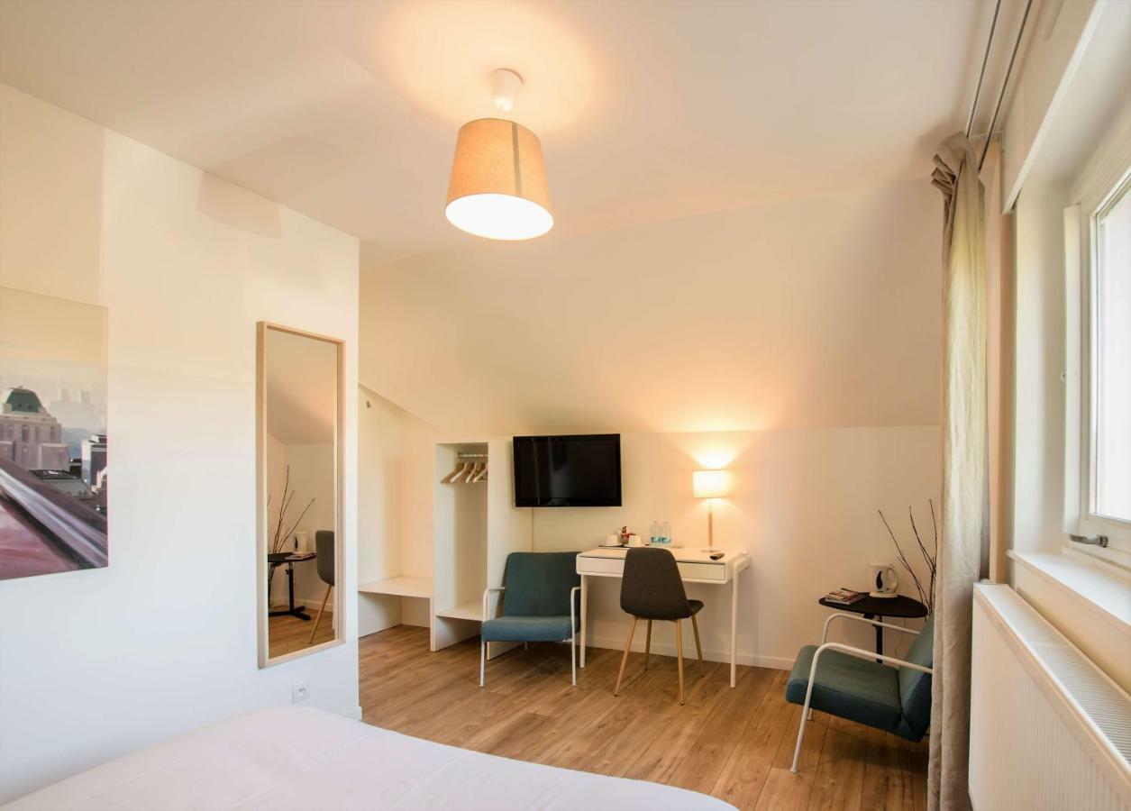 ลา เบล มงซวส Bed & Breakfast Mons-en-Baroeul ภายนอก รูปภาพ
